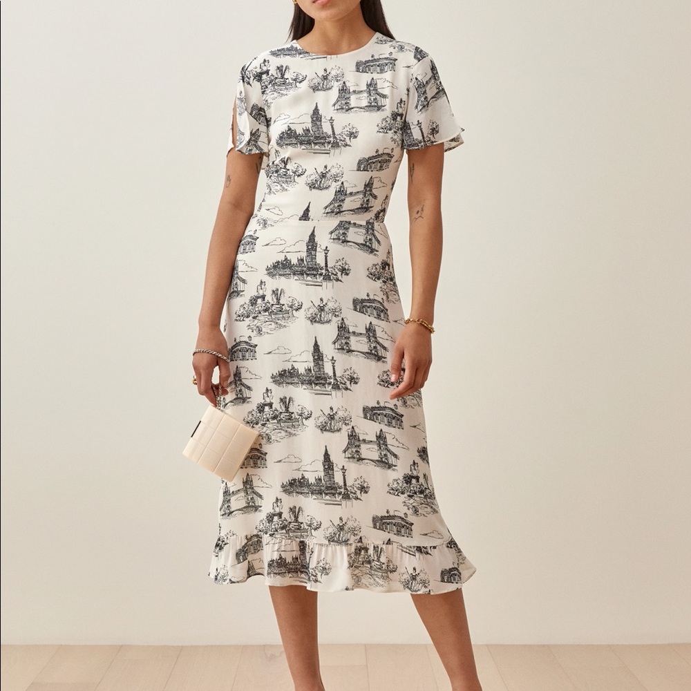 Reformation Marjorie Dress in London print